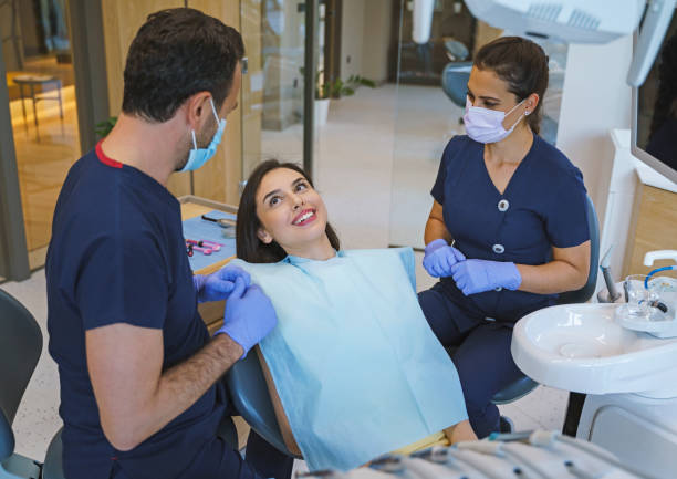 Best Veneers and Lumineers  in Loma Ri, CA